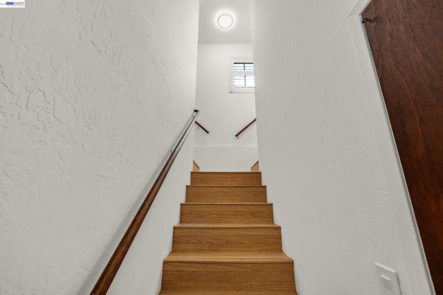 15126 Andover St, San Leandro, CA 94579