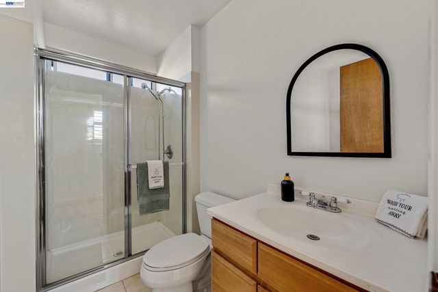 15126 Andover St, San Leandro, CA 94579