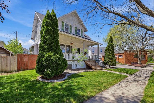 220 FOND DU LAC AVENUE, Fond Du Lac, WI 54935