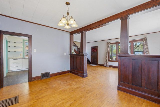 220 FOND DU LAC AVENUE, Fond Du Lac, WI 54935
