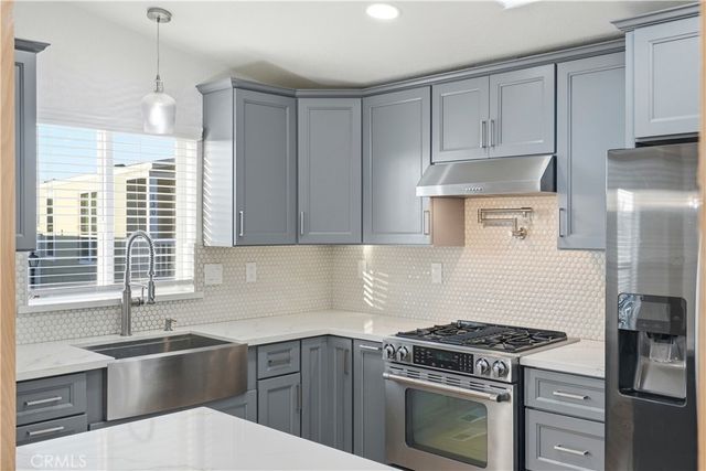 760 154 Lomita 154, Harbor City, CA 90710