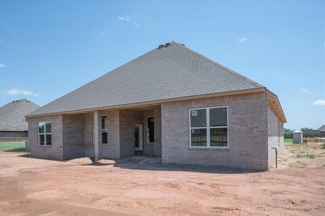 1111 Jozie Way, Tuttle, OK 73089