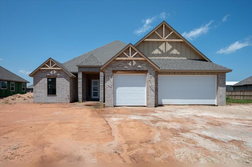 1111 Jozie Way, Tuttle, OK 73089