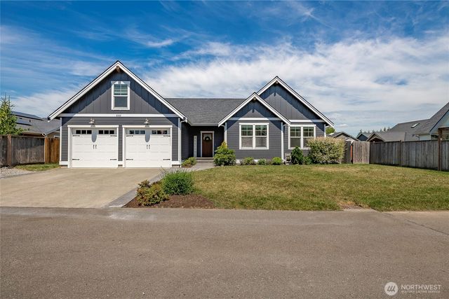 2082 Woodsman Drive, Lynden, WA 98264