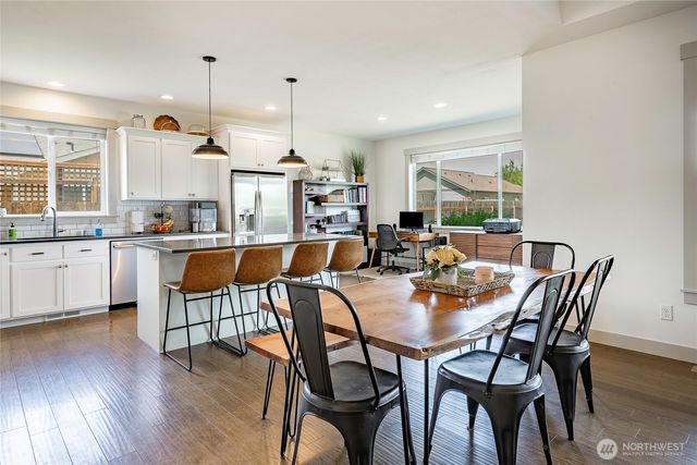 2082 Woodsman Drive, Lynden, WA 98264