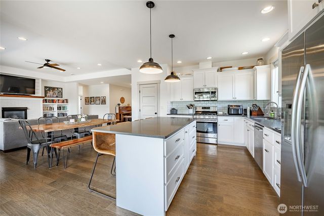 2082 Woodsman Drive, Lynden, WA 98264