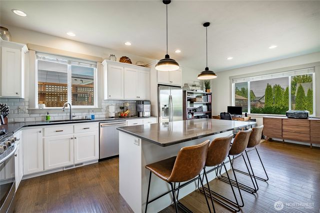 2082 Woodsman Drive, Lynden, WA 98264