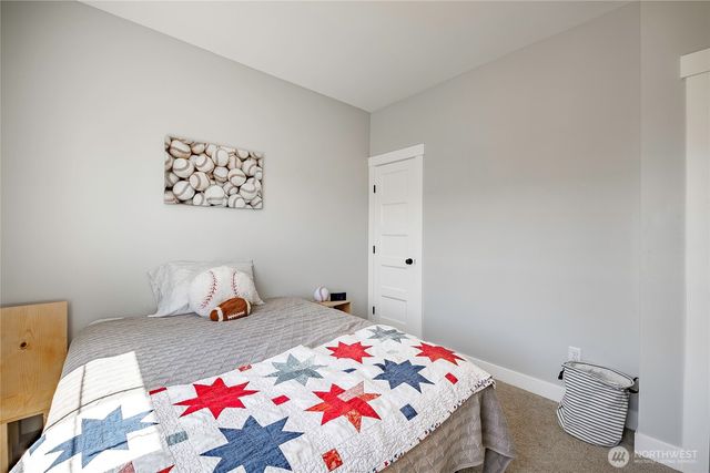 2082 Woodsman Drive, Lynden, WA 98264