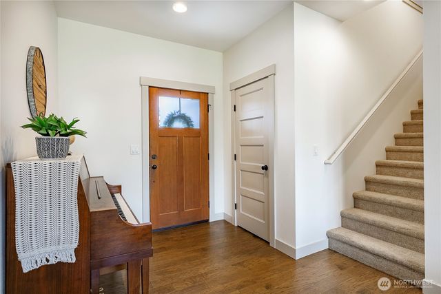 2082 Woodsman Drive, Lynden, WA 98264