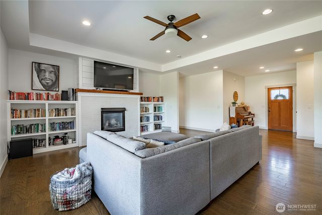 2082 Woodsman Drive, Lynden, WA 98264