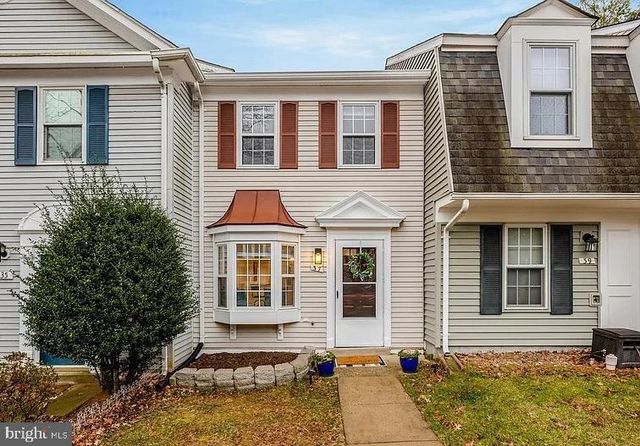 37 ALDEN CT, Sterling, VA 20165