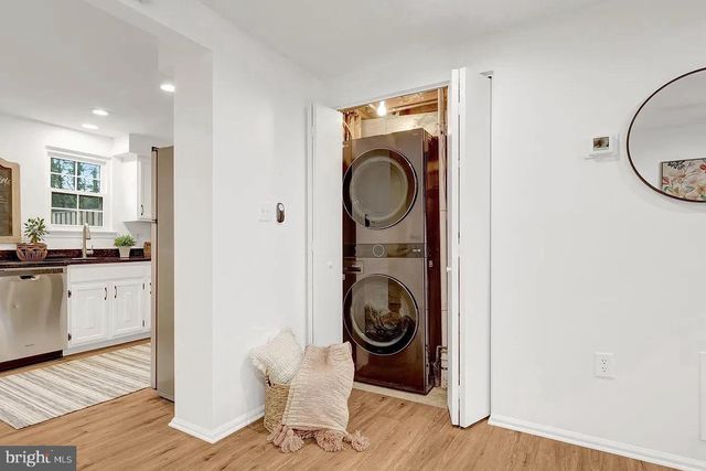 37 ALDEN CT, Sterling, VA 20165