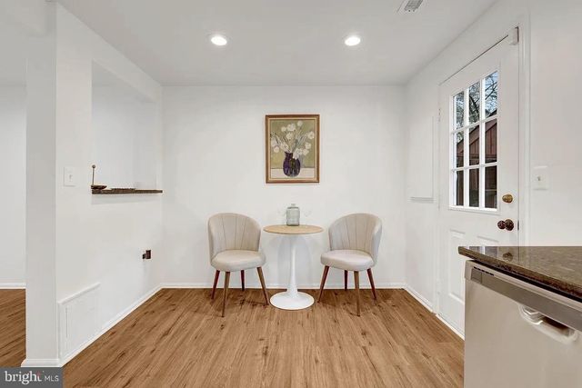 37 ALDEN CT, Sterling, VA 20165