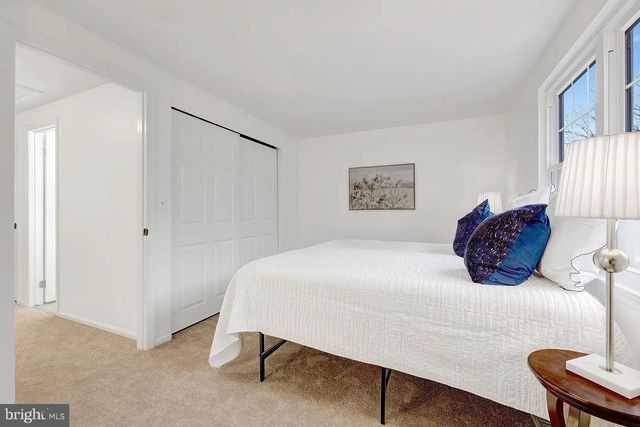 37 ALDEN CT, Sterling, VA 20165