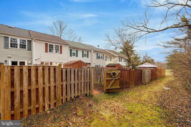 37 ALDEN CT, Sterling, VA 20165