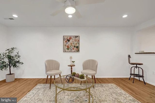 37 ALDEN CT, Sterling, VA 20165