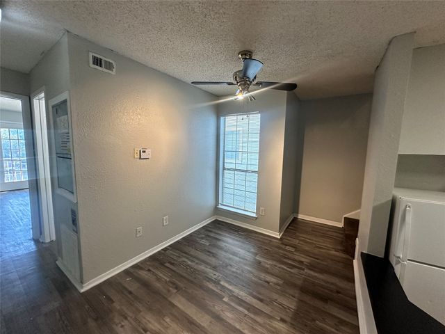 9823 Summerwood Circle 1008, Dallas, TX 75243