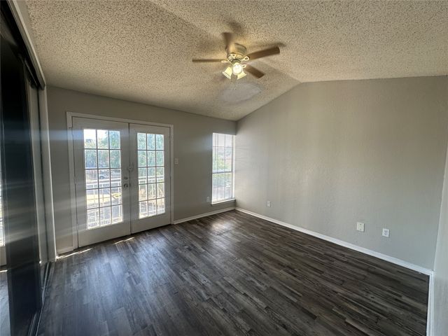 9823 Summerwood Circle 1008, Dallas, TX 75243