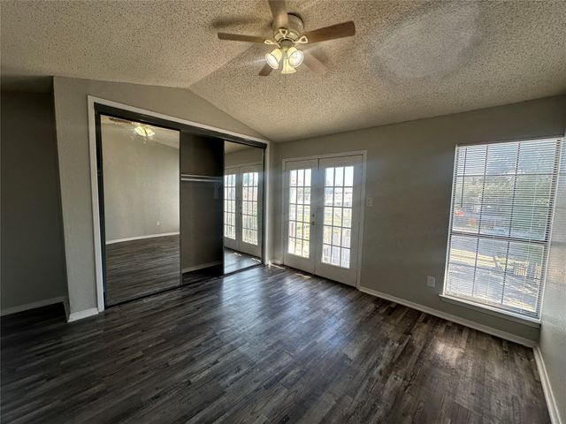 9823 Summerwood Circle 1008, Dallas, TX 75243