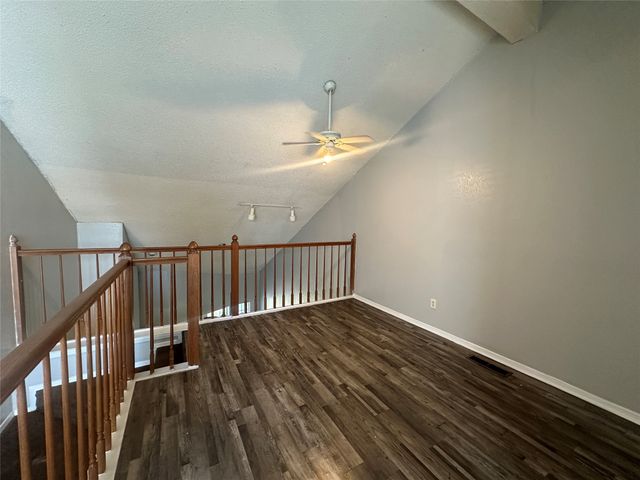 9823 Summerwood Circle 1008, Dallas, TX 75243