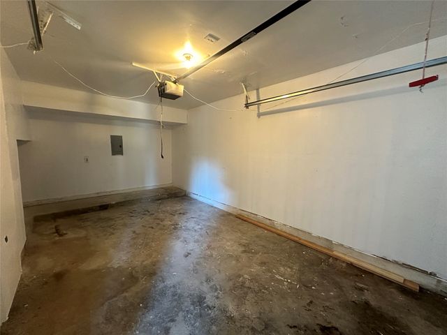 9823 Summerwood Circle 1008, Dallas, TX 75243