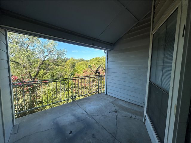 9823 Summerwood Circle 1008, Dallas, TX 75243