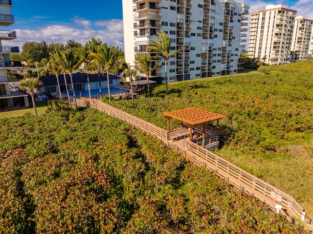 4200 N Hwy A1a Unit 812, Hutchinson Island, FL 34949