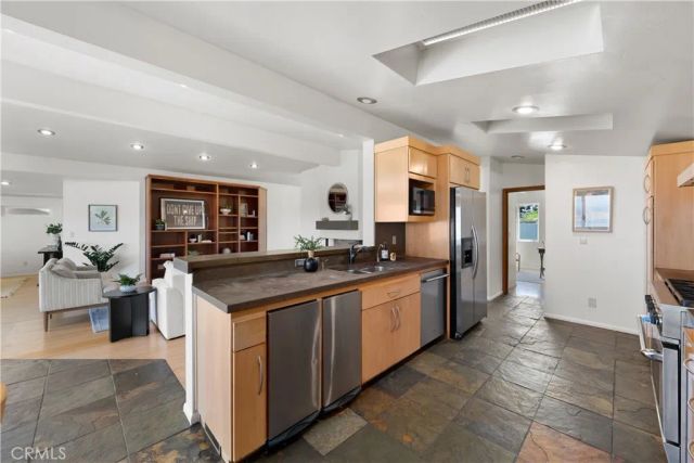 331 Fresno, Morro Bay, CA 93442