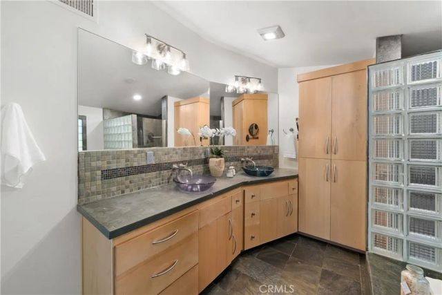 331 Fresno, Morro Bay, CA 93442