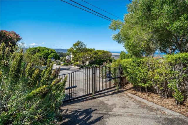 331 Fresno, Morro Bay, CA 93442