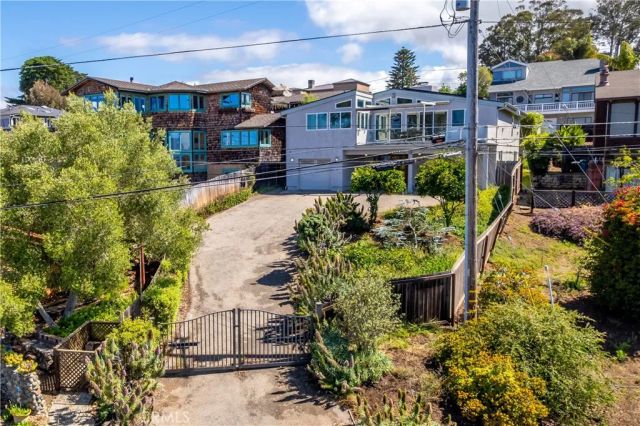 331 Fresno, Morro Bay, CA 93442