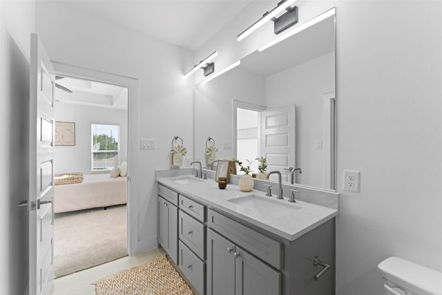 607 E Wood Dell Drive, Glenn Heights, TX 75154