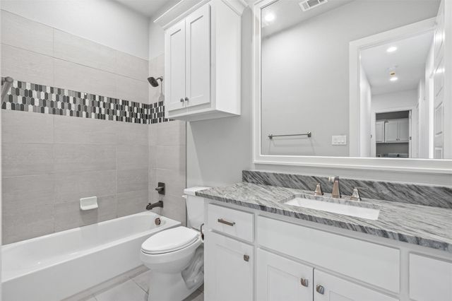 8505 Tierra Court, Benbrook, TX 76126