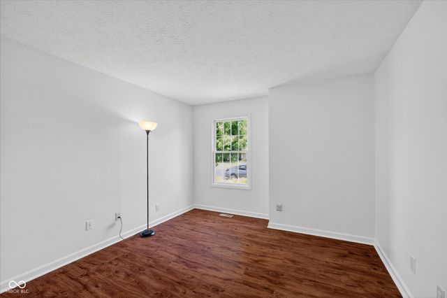 8820 Champions Drive, Indianapolis, IN 46256