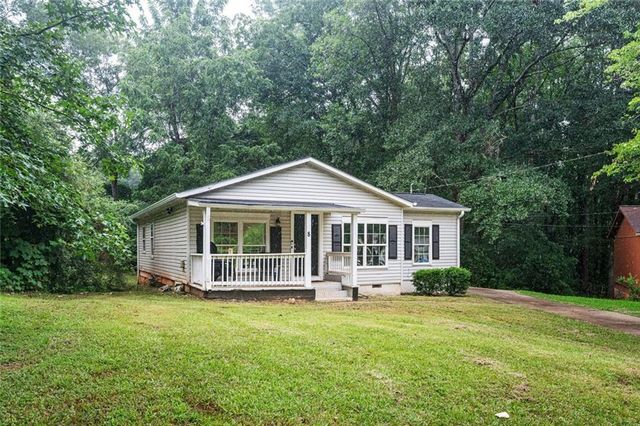 8 Westgate Park Court, Newnan, GA 30263