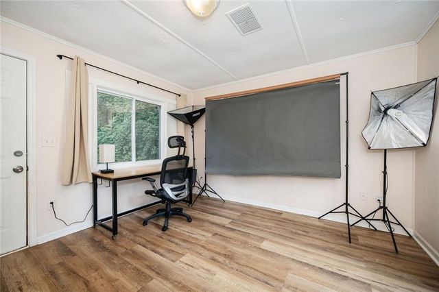 8 Westgate Park Court, Newnan, GA 30263