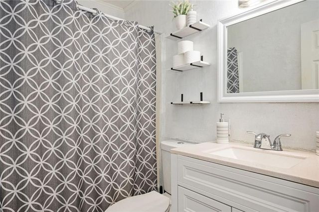 8 Westgate Park Court, Newnan, GA 30263