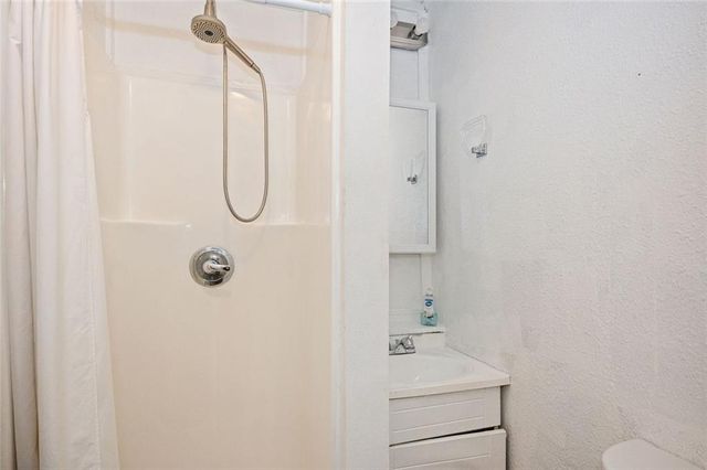 8 Westgate Park Court, Newnan, GA 30263