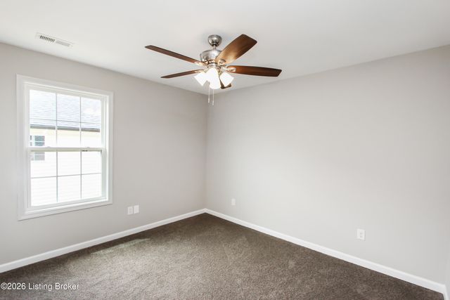 194 Charles Carr Dr, Harrodsburg, KY 40330