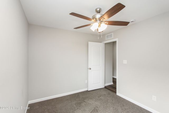 194 Charles Carr Dr, Harrodsburg, KY 40330