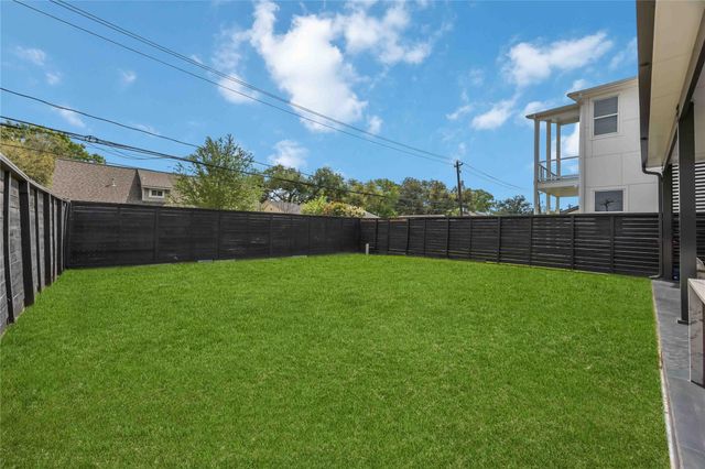 3406 Asher Landing Ln, Houston, TX 77080