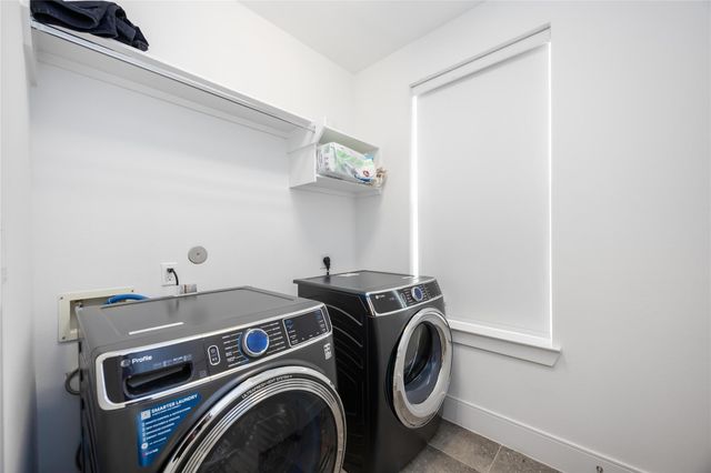 3406 Asher Landing Ln, Houston, TX 77080