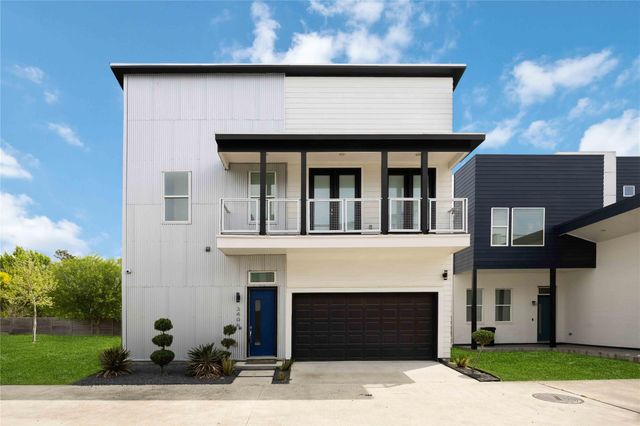 3406 Asher Landing Ln, Houston, TX 77080