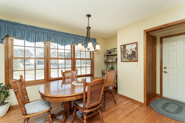 744 Jefferson Avenue SW, Eyota, MN 55934