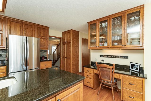 744 Jefferson Avenue SW, Eyota, MN 55934