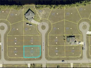 3900 NW 35th AVE, Cape Coral, FL 33993
