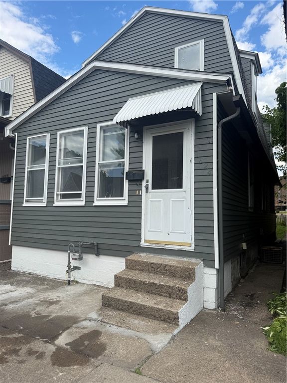 1624 4th Ave, Arnold, PA 15068