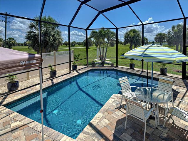 48 Lark DR, Placida, FL 33946