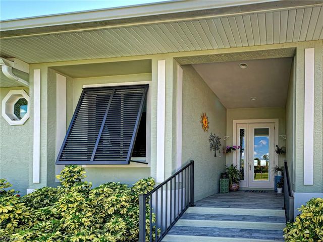 48 Lark DR, Placida, FL 33946