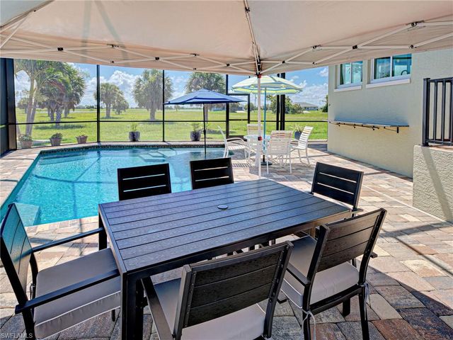 48 Lark DR, Placida, FL 33946